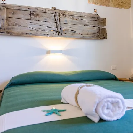 Il Cortile Dei Nonni 3* Morciano di Leuca