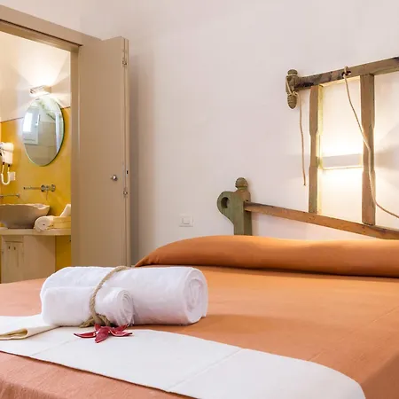 Il Cortile Dei Nonni 3*