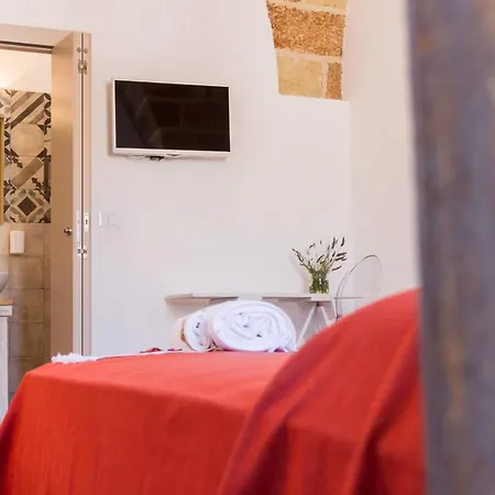 Bed & Breakfast Il Cortile Dei Nonni 3*